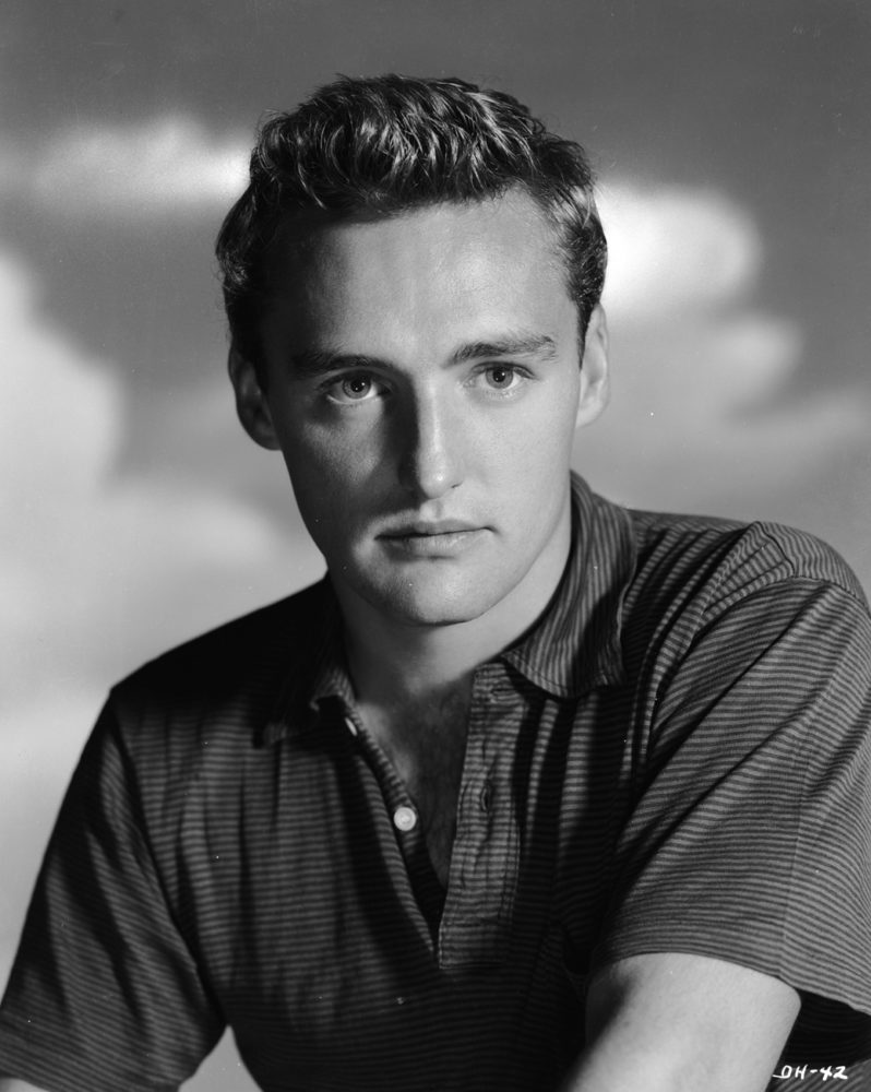 Next photo of Dennis Hopper